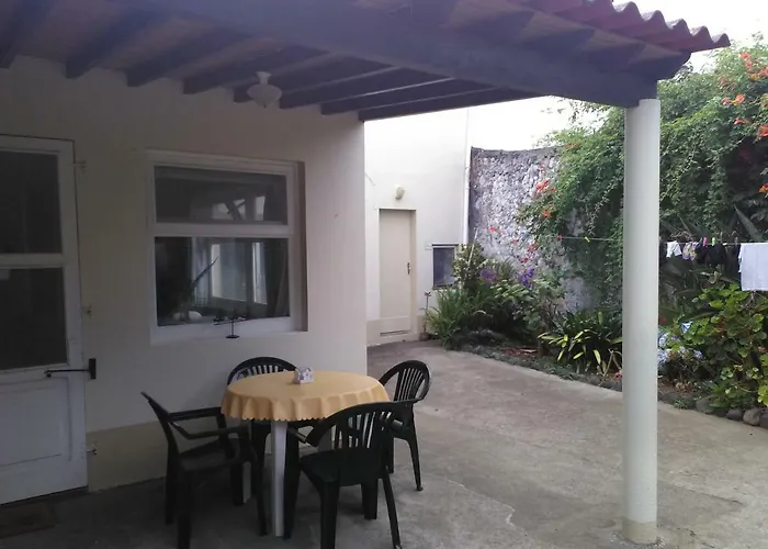 בית נופש Lagoa's House לאגואה